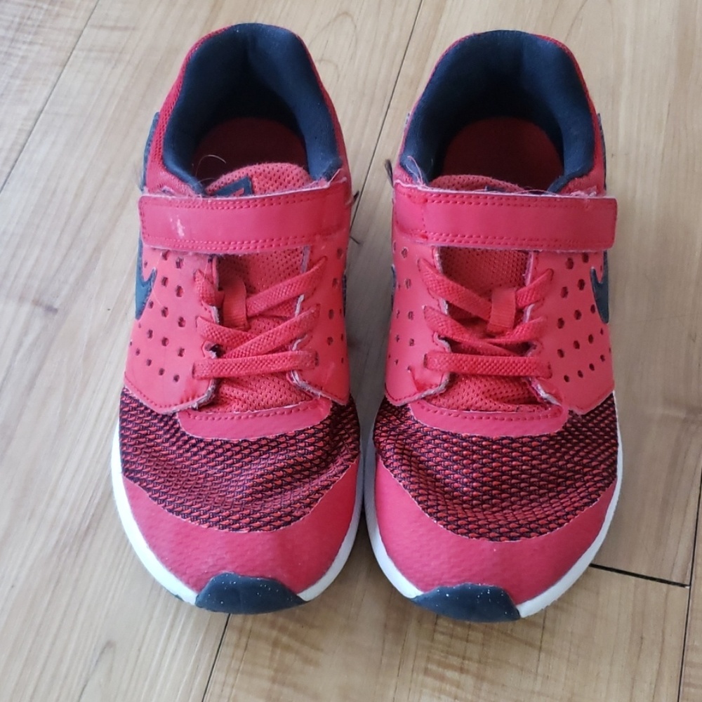 Nike Running shoe size 2Y